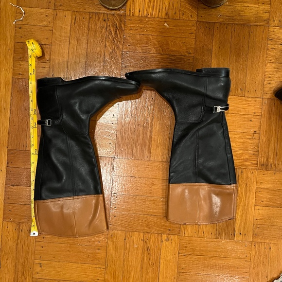 Lauren Ralph Lauren leather black and tan boots with ankle riding detail - Picture 2 of 7